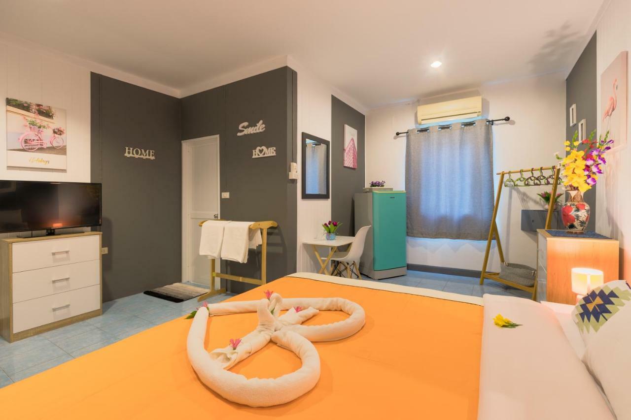 Rice Rooms And Restaurant Ката Бийч Екстериор снимка