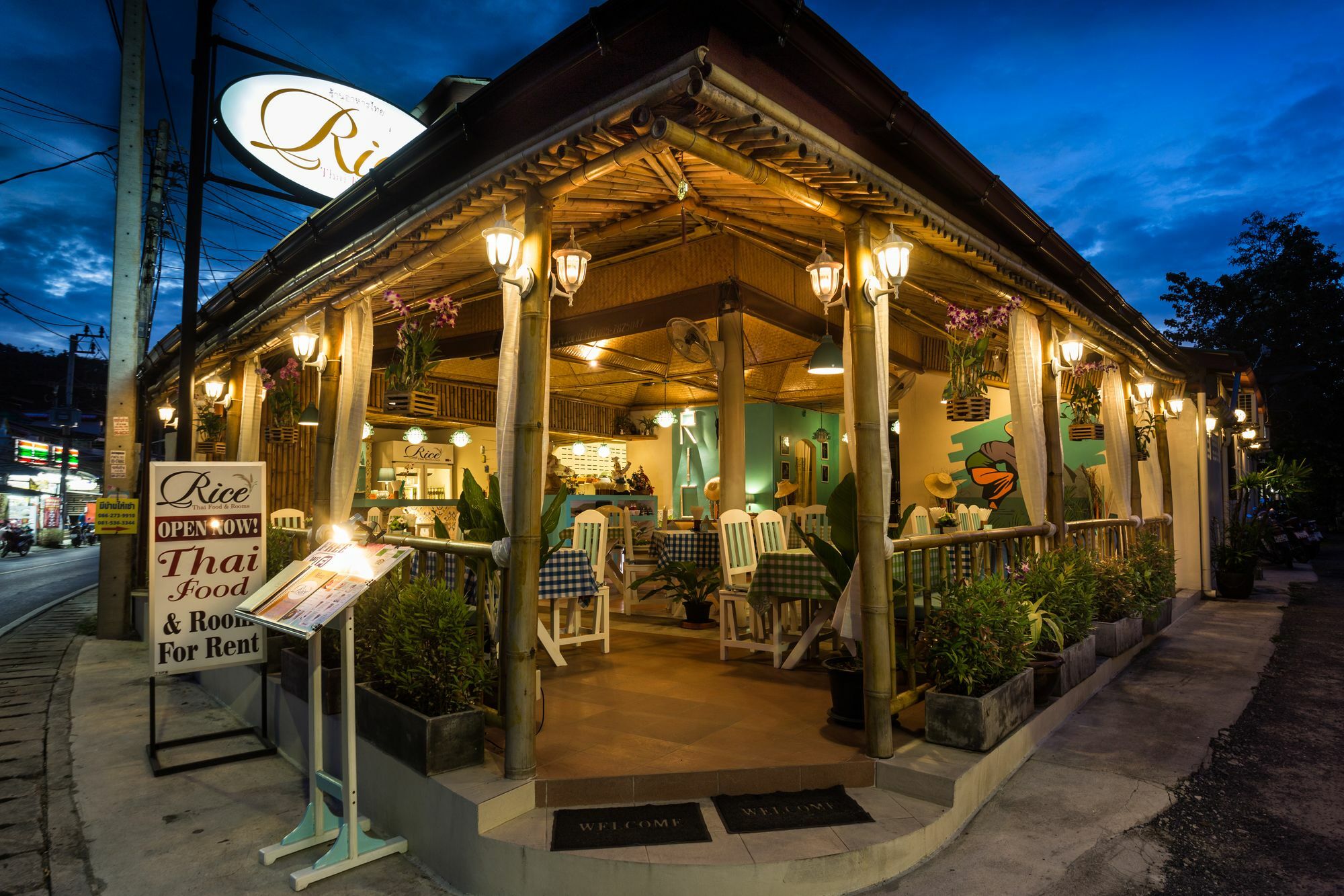 Rice Rooms And Restaurant Ката Бийч Екстериор снимка