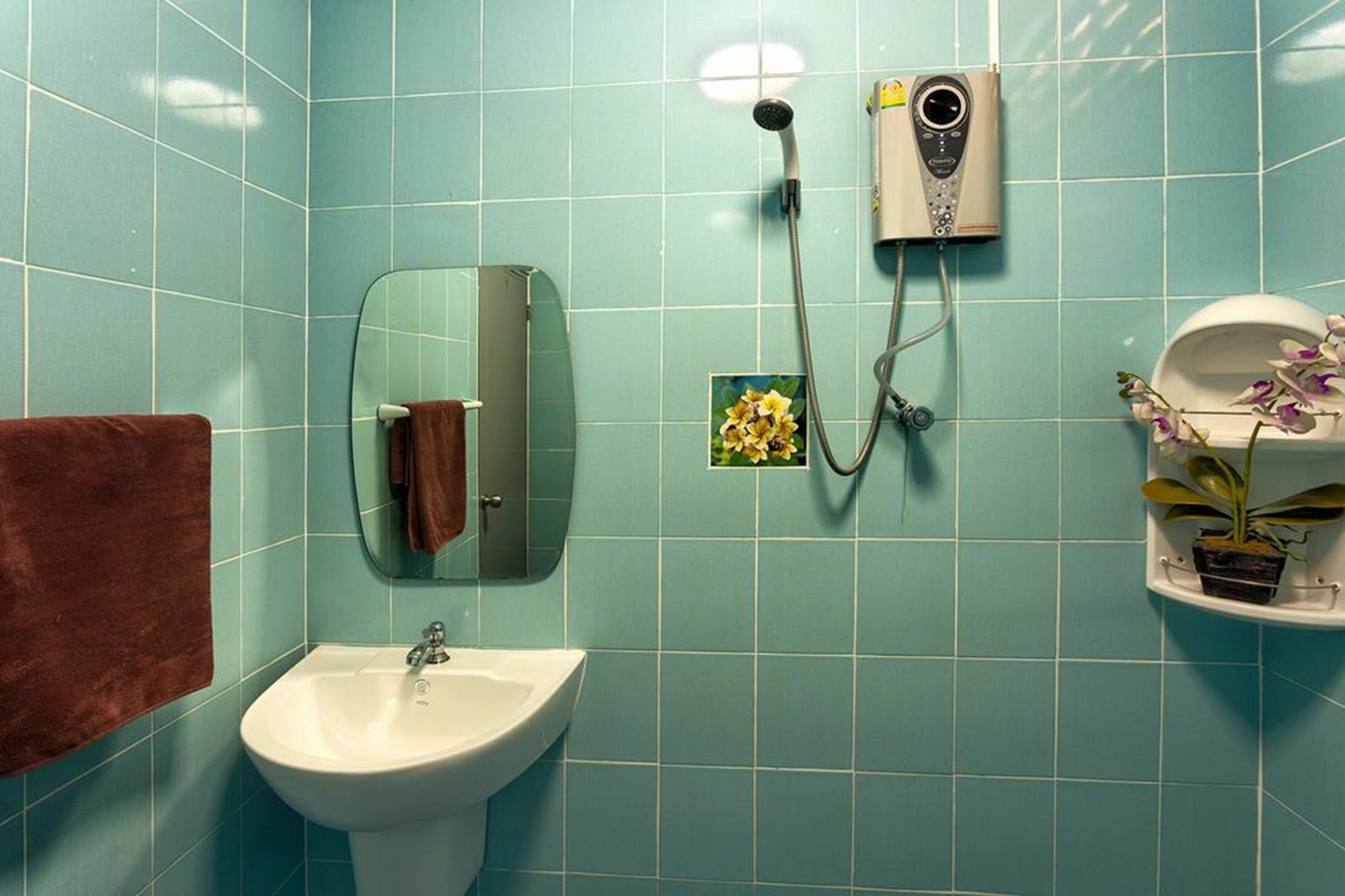 Rice Rooms And Restaurant Ката Бийч Екстериор снимка
