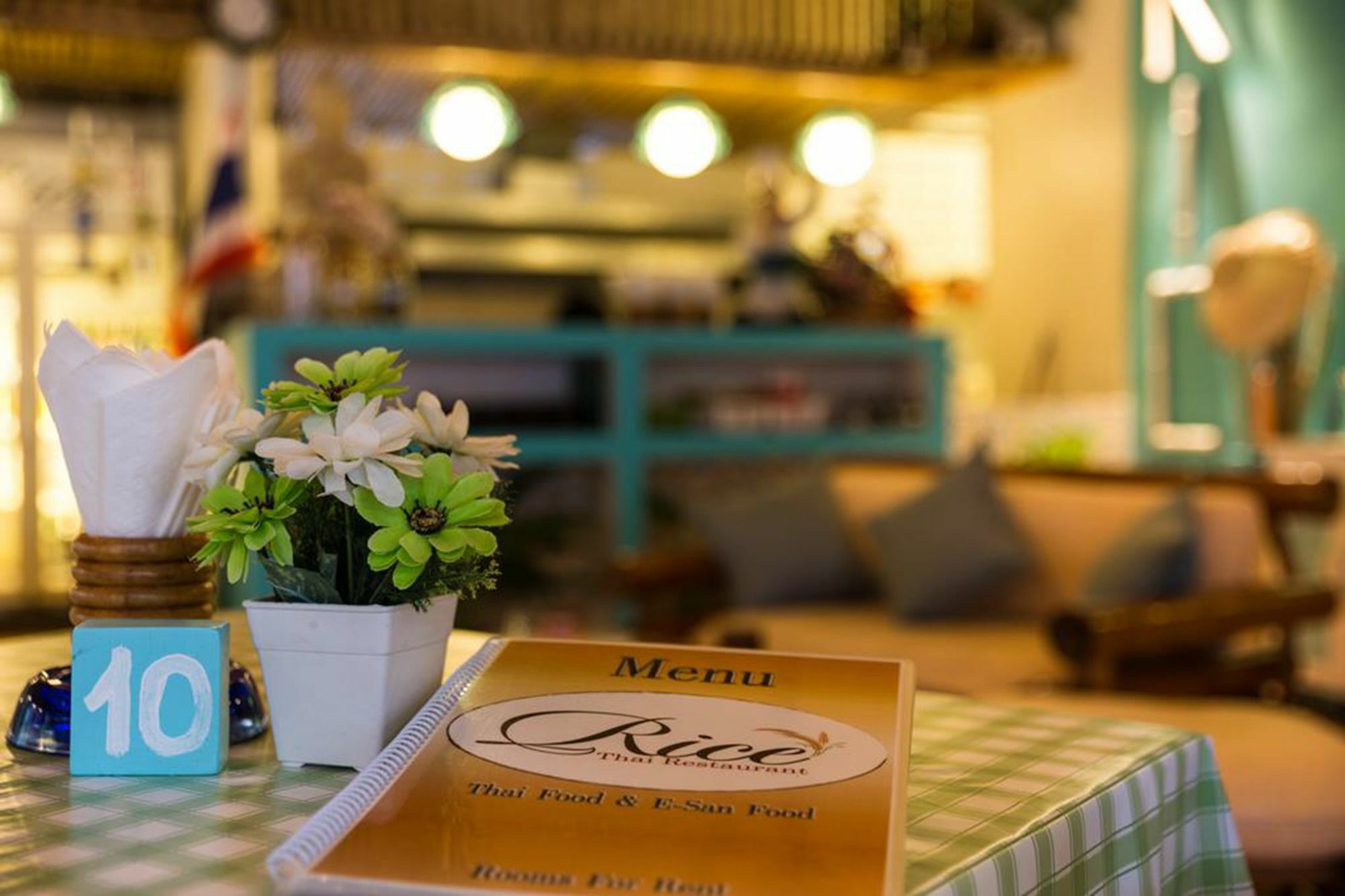 Rice Rooms And Restaurant Ката Бийч Екстериор снимка