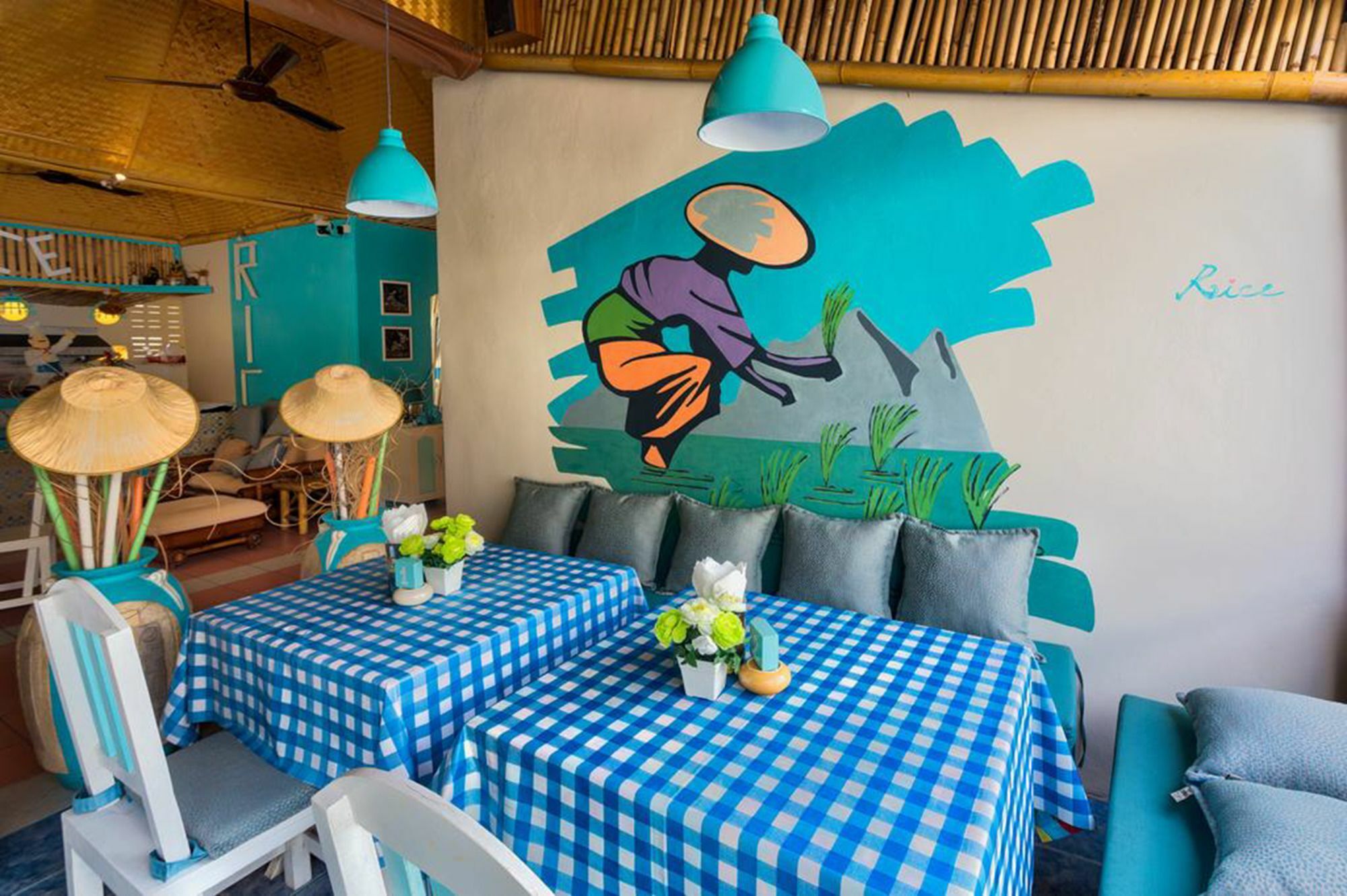 Rice Rooms And Restaurant Ката Бийч Екстериор снимка