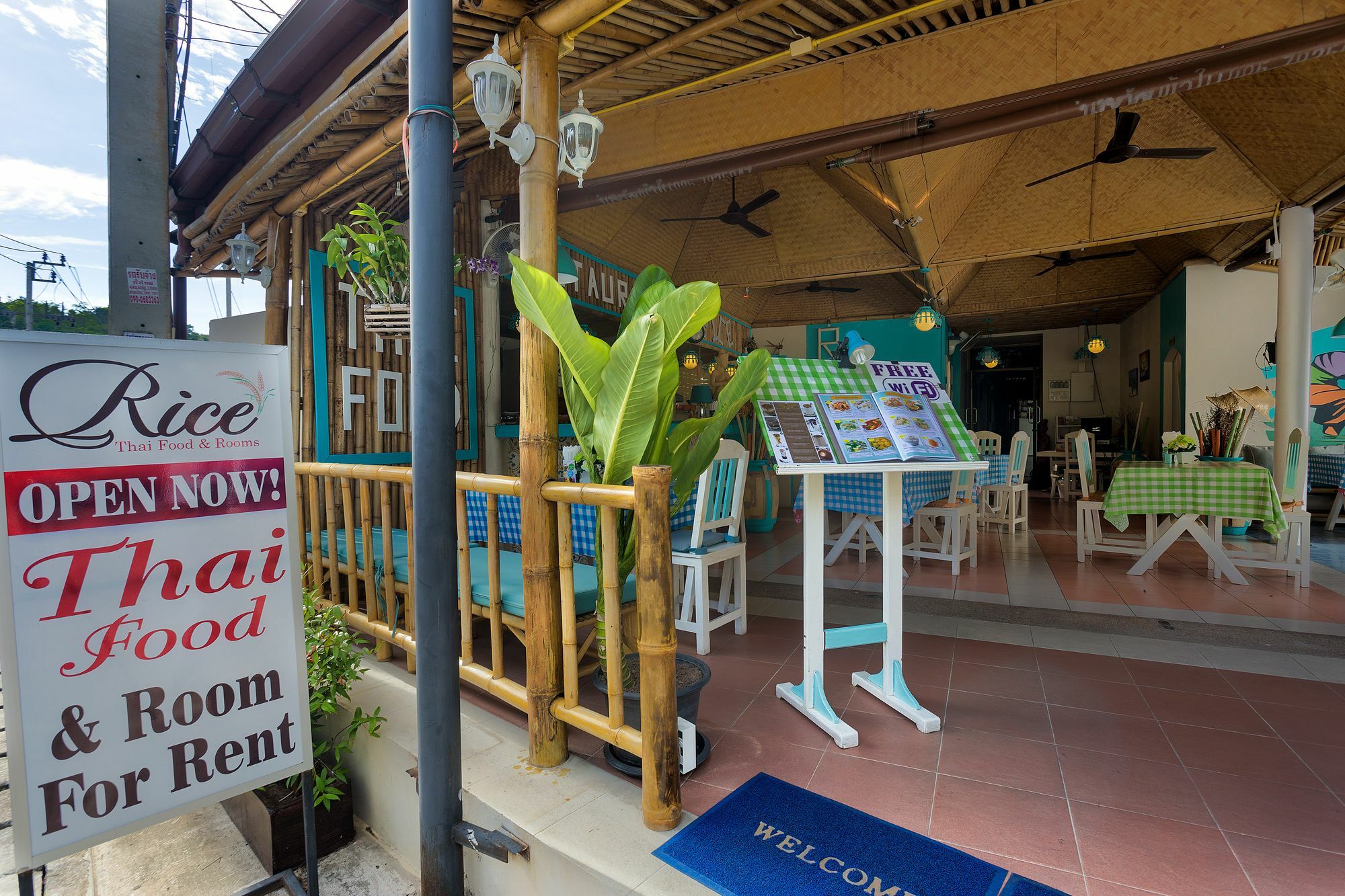 Rice Rooms And Restaurant Ката Бийч Екстериор снимка