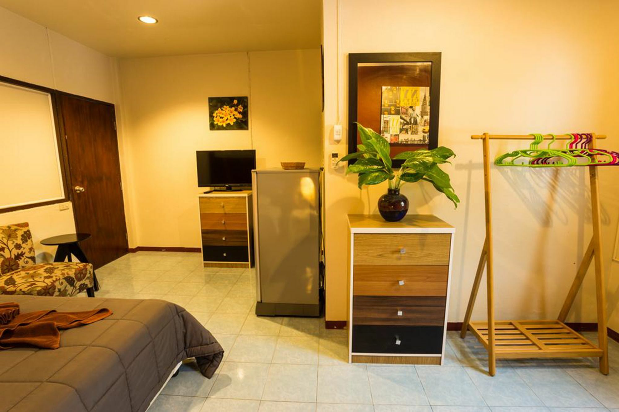 Rice Rooms And Restaurant Ката Бийч Екстериор снимка